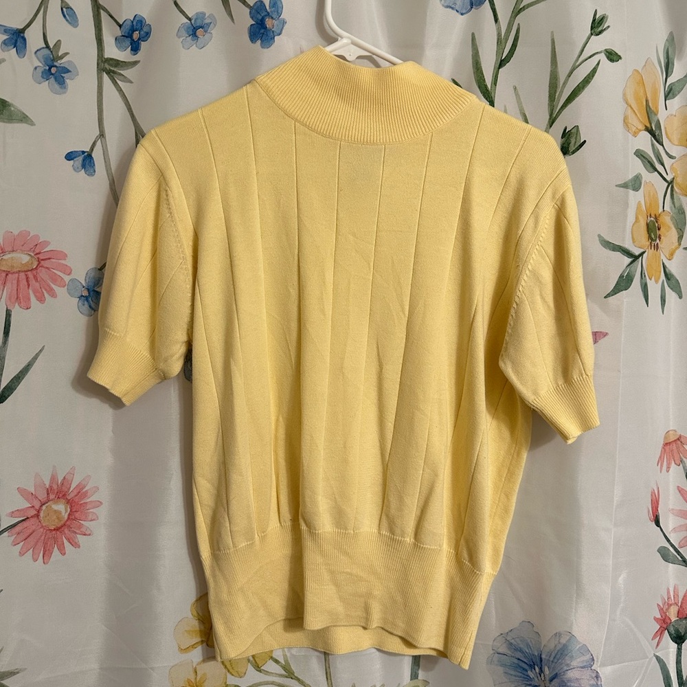 Mock Neck Short Sleeve Sweater